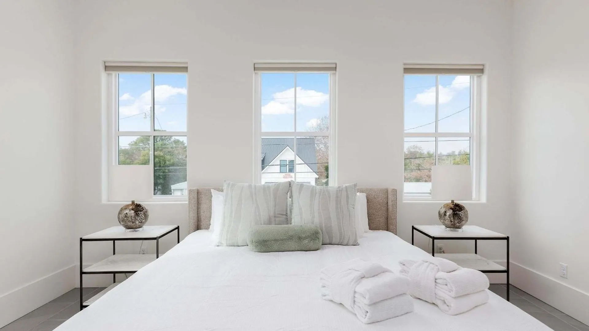 Lux Newly Built Seaglass And Sunsets Heatable Pool Close To Beach Family Friendly Panama City Beach United States